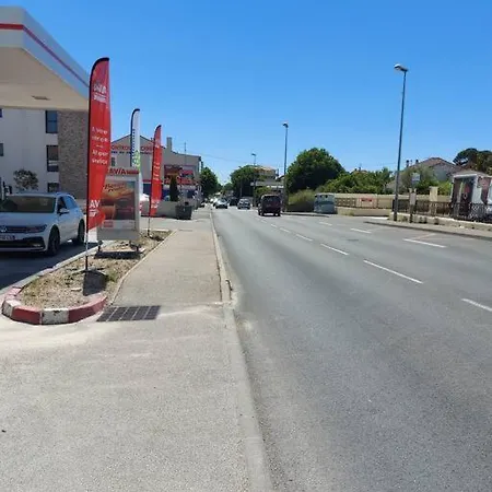 Maisonnette Avec Terrasse Privative