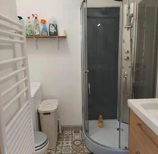 Maisonnette Avec Terrasse Privative بيت للعطل