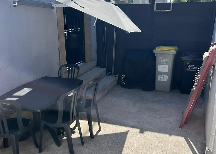 Dom wakacyjny Maisonnette Avec Terrasse Privative La Ciotat